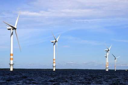 Offshore-Anlagen wandeln Windenergie in Strom um